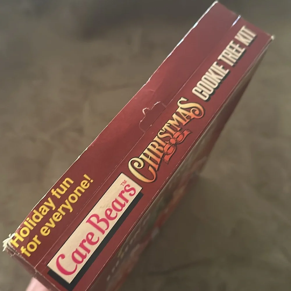 Wilton *VINTAGE* *SEALED* Care Bears Christmas Cookie Tree Kit